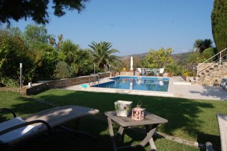 Villa built to perfection with views to the French Caps - 5