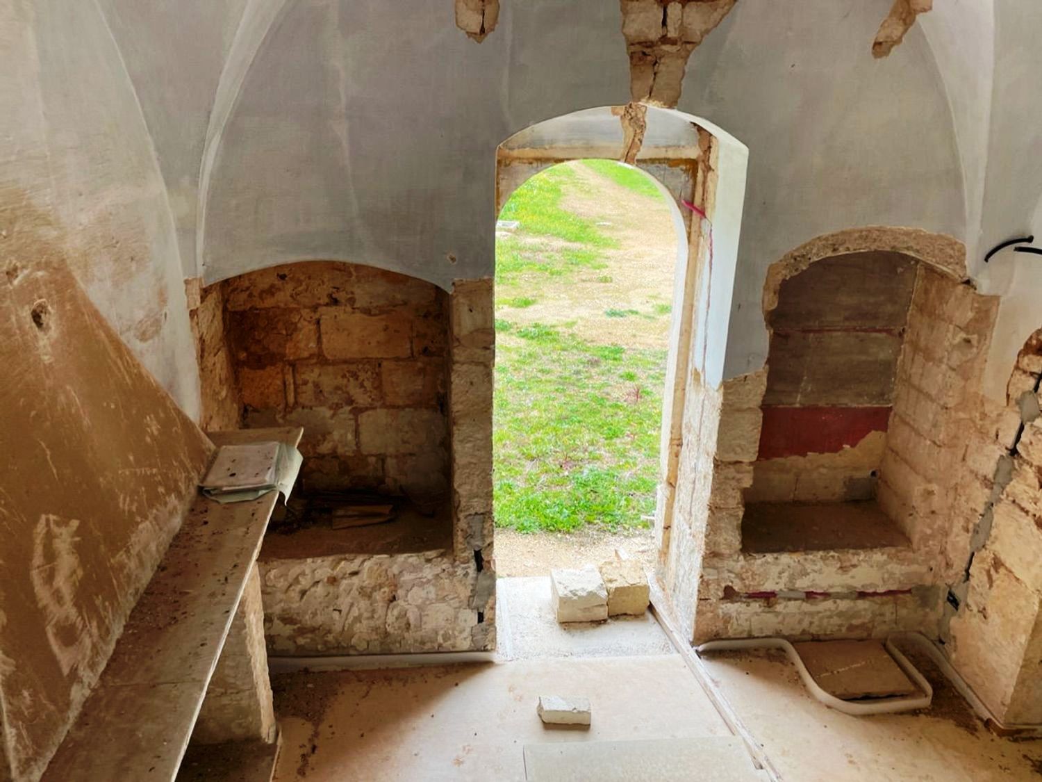 Small masseria to renovate in the countryside of Ceglie Messapica - 5