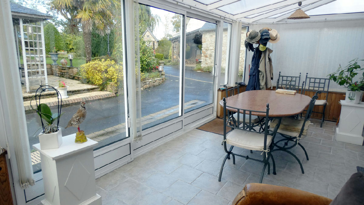 Elegant stone property with pool & outbuildings, quiet location close to Paimpol & 15km from beautiful beaches - 9