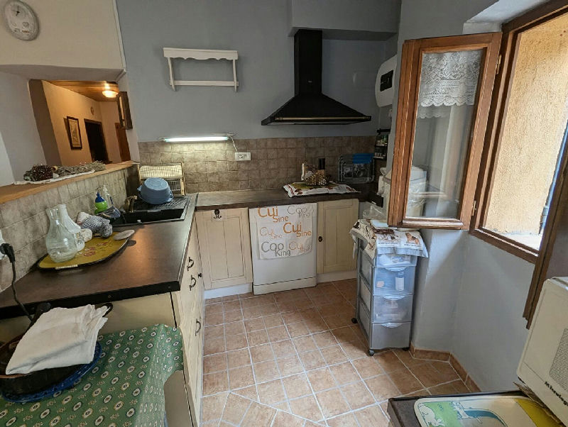 Real estate complex including an apartment and a studio - 3