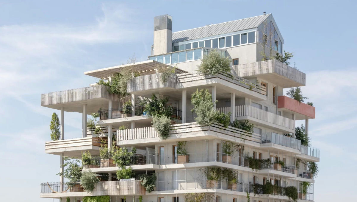 A penthouse with a rooftop terrace and a view - 16